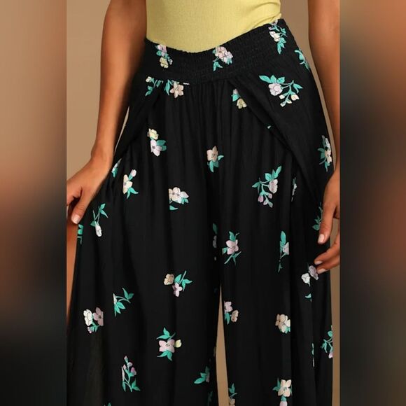 Billabong Wandering Soul Black Floral Print Wide Leg Pants - Picture 3 of 10